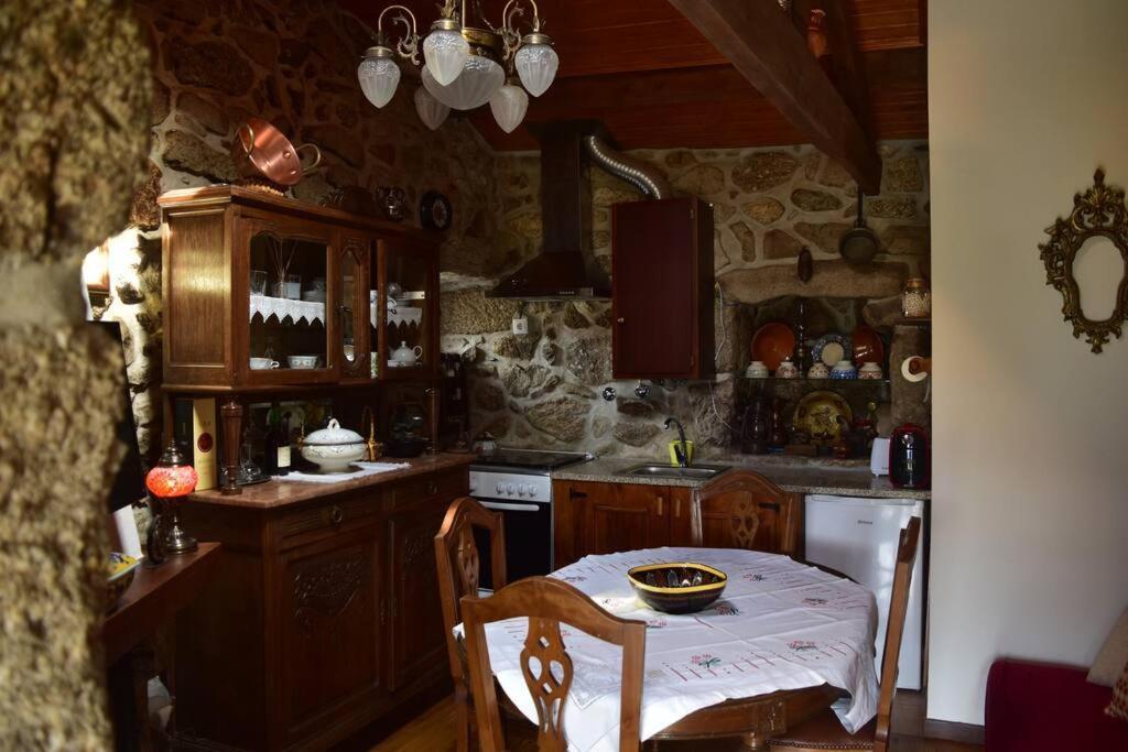 Villa Casinha Estrela Da Encosta - Geres Vieira do Minho Esterno foto